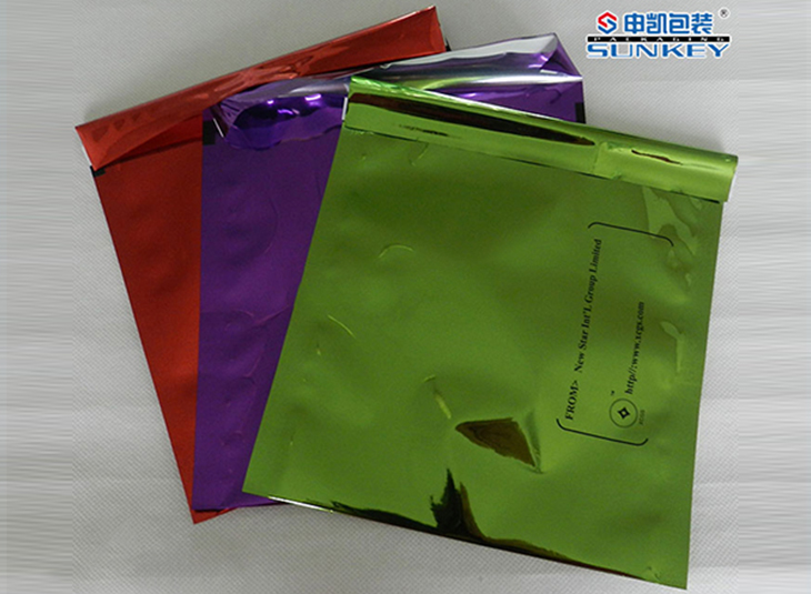 彩色快（kuài）遞袋（dài）